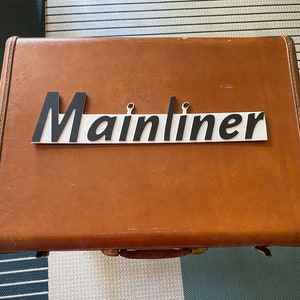 Vintage Aristocrat Trailer - Mainliner Emblem (Professionally Replicated)