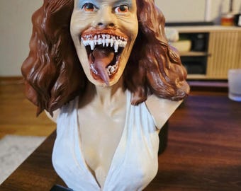 Amy Fright Night movie bust horror movie memorabilia figure