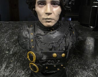 Edward scissorhands Johnny Depp head bust figurine statue display cult classic movie prop