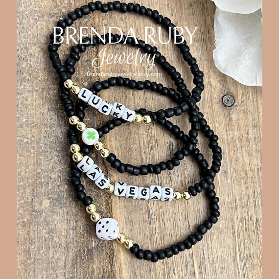 Las Vegas Personalized Bracelets, Girls Trip Gifts, Lucky Four Leaf Clover and Dice for Vegas Trips, Matte Black Dainty Bracelet Set