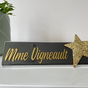 Personalisierte Namensplatte - Lehrer Schreibtisch Namensschild - Acryl Platte - Lehrer Geschenk - Weihnachtsgeschenk - Geschenk zum Jahresende - Geschenk für Lehrer