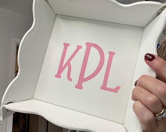 Calcomanía de vinilo permanente con monograma personalizado