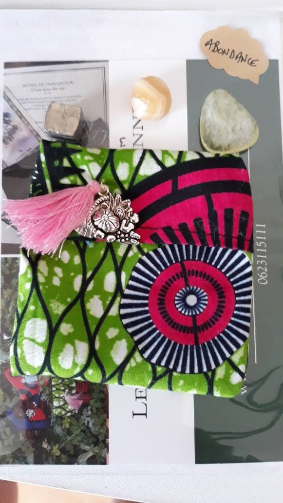 Je Laisse Entrer L'abondance Dans Ma Vie L'amour Sincère Le Travail Idéal Tous Mes Besoins Comblés P