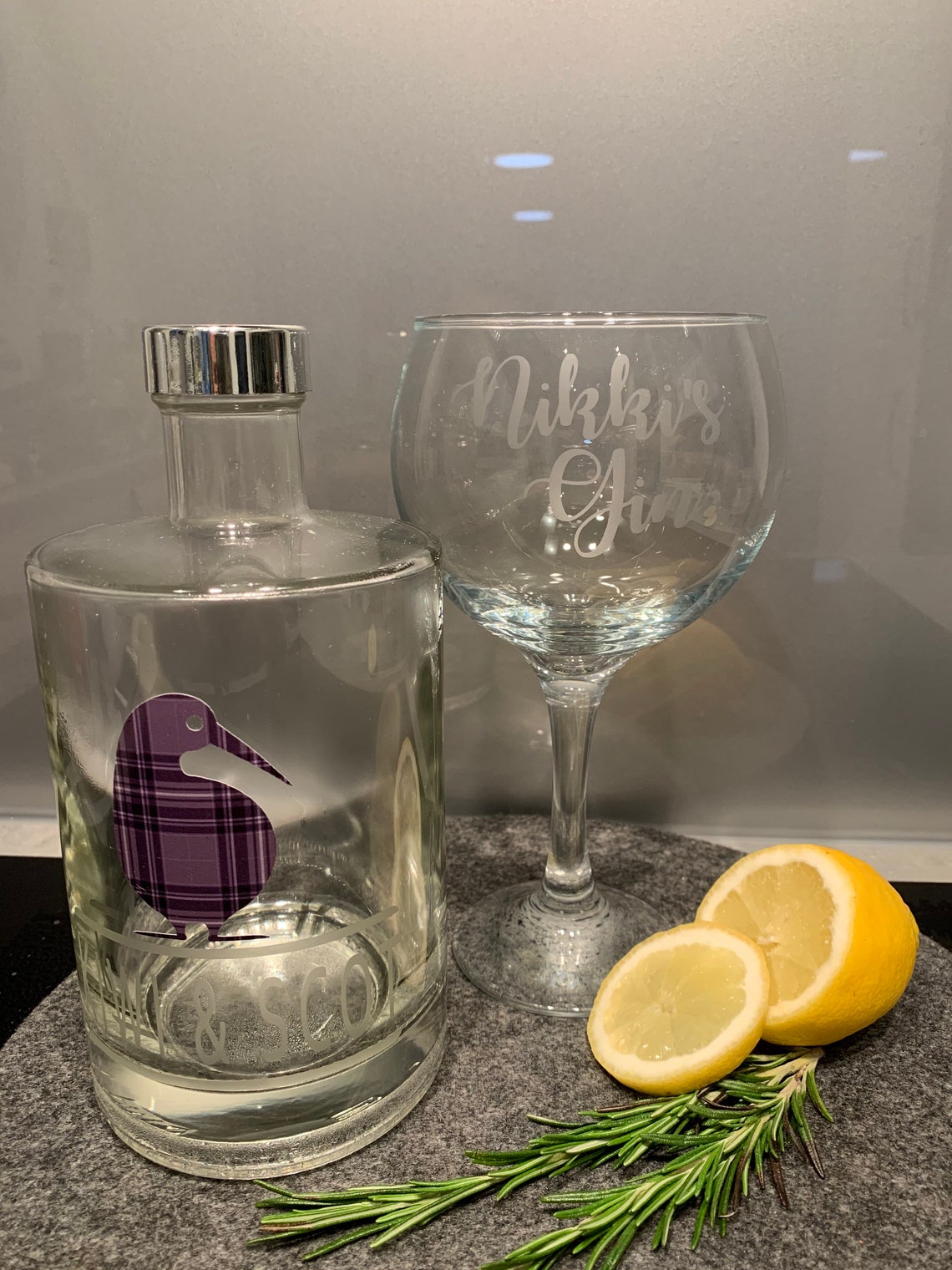 Personalised Gin Decanter Bottle for Gin Lovers who like to do Etsy