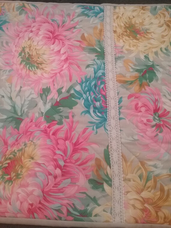 Quilted King Bed Runner. Transform Your Bedroom With Style and Etsy