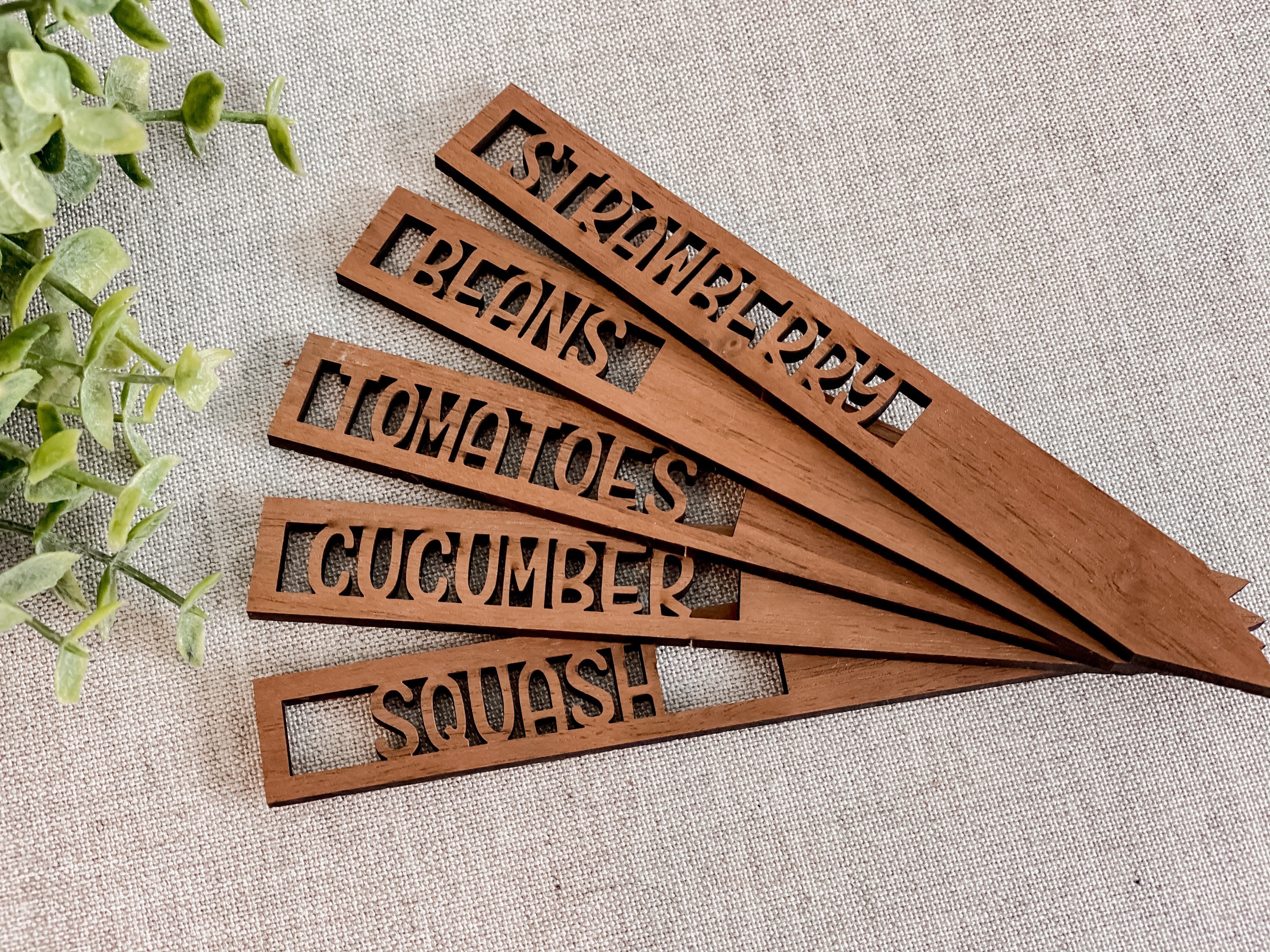 Custom Garden Stakes, Vegetable and Herb Markers, Garden Markers, Gift for Gardener, New House Gift, Housewarming Gift, Herb Garden Label