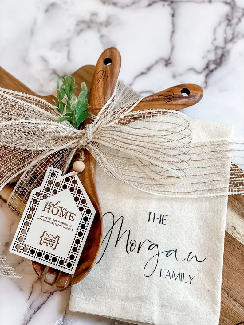 Housewarming Gift Basket, Real Estate Closing Gift Basket, Personalized Cheese Board Set, Custom Engraved Real Estate logo, Client Gift White House Tag