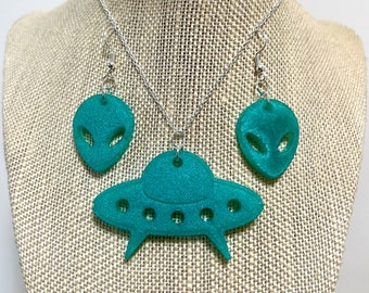 Alien UFO Earrings & Necklace Set