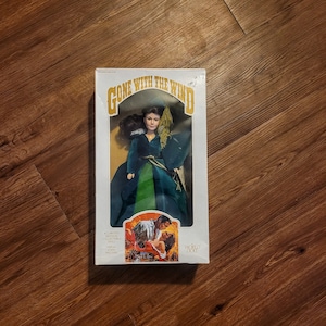 Vintage 1989 Gone with the Wind Scarlett O&#39;Hara Doll Green Curtain Outfit by World Doll NRFB Free U.S. Shipping