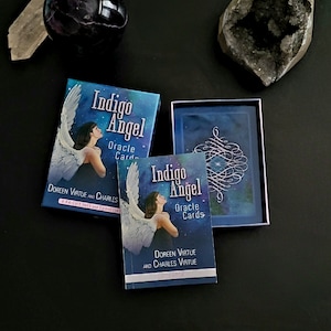 Indigo Angel Oracle Cards Deck et Guidebook par Doreen & Charles Virtue Hay House Épuisé Authentique Livraison gratuite aux États-Unis