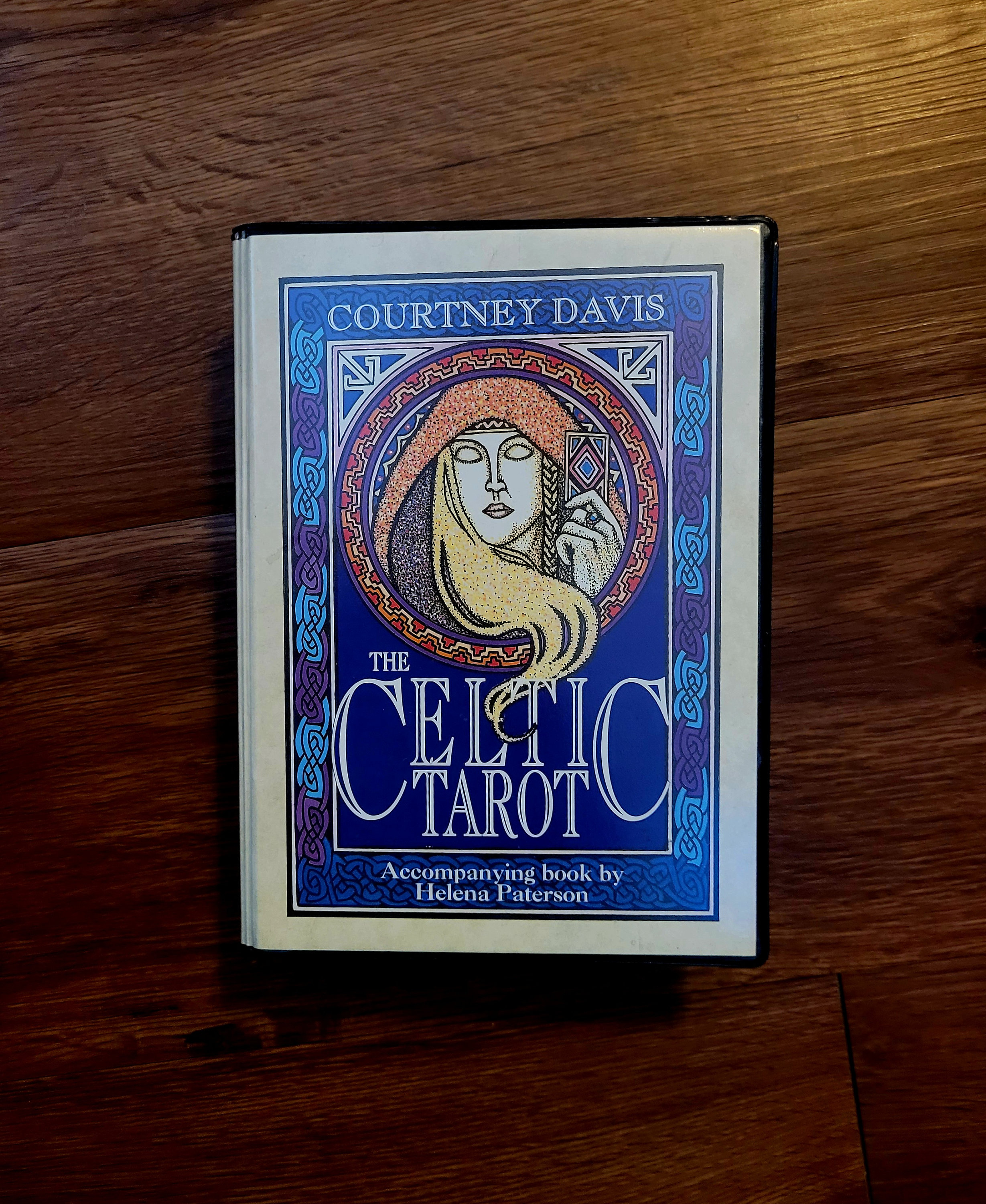 1990 the Celtic Tarot by Helena Paterson Courtney Davis Thorsons