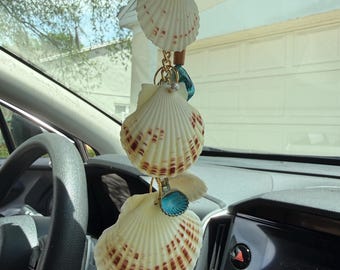 Colgante para coche con forma de concha marina: Adorno para el espejo retrovisor con temática playera