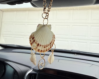 Pequeño adorno para coche con forma de concha marina: Colgante para espejo retrovisor con temática playera