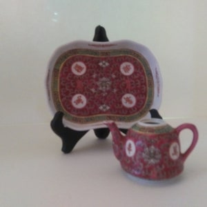 Chinese Porcelain Mun Shou Tea Set Vintage Rose Medallion Longevity Pattern