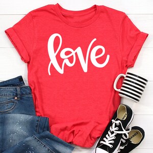 Camisa de amor - Camisa de San Valentín, Camisa del Día de San Valentín, Camiseta del Día de San Valentín, Regalo para ella, Esposa, Novia, Camiseta de la fiesta de San Valentín, Regalo de San Valentín