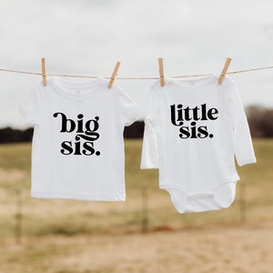 Big Sis Shirt - Big Sister Shirt, Little Sis Bodysuit, Baby Announcement, Gift, Pregnancy Reveal, Middle Sis T-Shirt, Little Sis Toddler Tee
