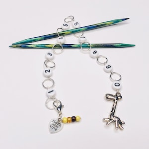 Giraffe Knitting Chain Row Counter