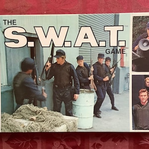 Vintage 1975 S.W.A.T. Board game