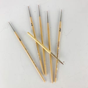 Vintage Modern Artist Used Painted Paint Brush Lot 6 Yellow Grumbacher Brushes, Mid Century Art