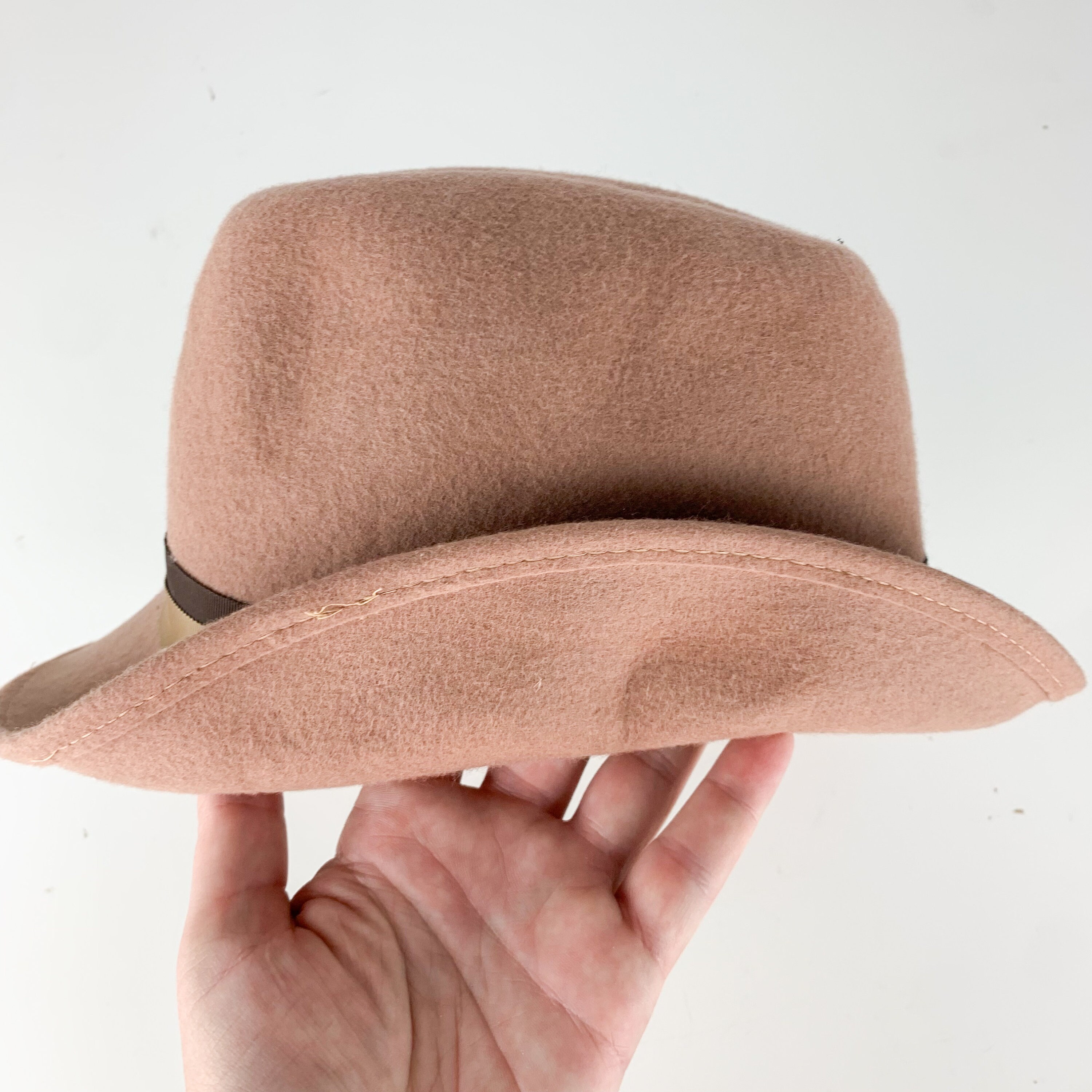 Vintage Lancaster Wool Fedora? Vintage Lancaster 100% Wool Brown Fedora Hat With Pink  main image 4