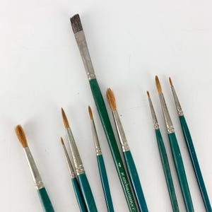 Vintage Modern Artist Used Painted Paint Brush Lot 9 green blue Grumbacher Ny Brushes, Mid Century Art