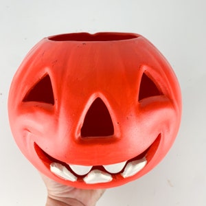 Vintage Ceramic Orange Pumpkin Jack O Lantern Light Halloween Blow Mold Style, vintage Halloween cookie jar