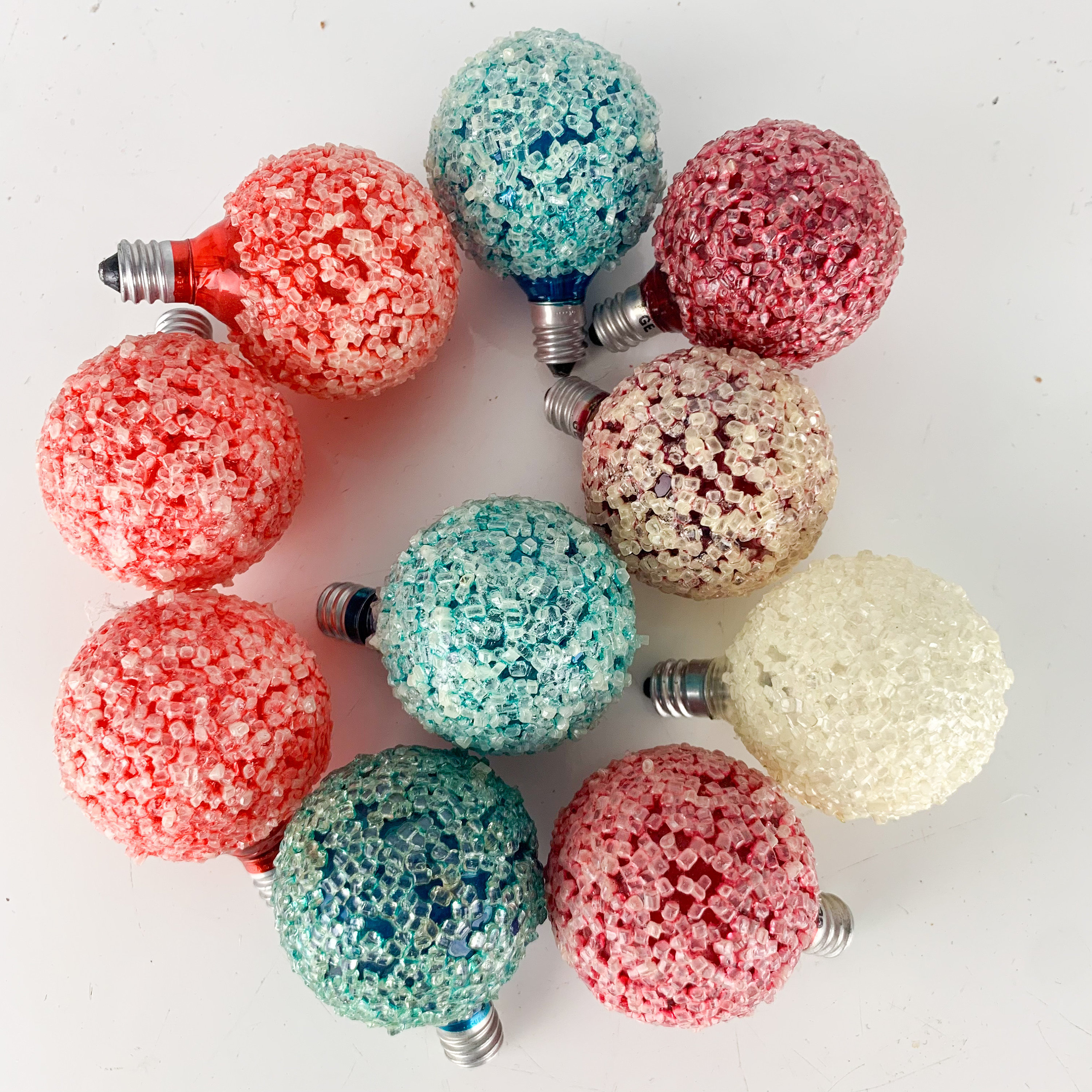 Vintage Christmas Ice Snowball Sugared Glo Lights 10 Working Mid Century  Mcm - Etsy, image size:3000x3000