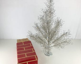 Rare RO Kent Vintage Tabletop Splendor Aluminum Silver Tinsel Christmas Tree Stand Box, mid century modern christmas