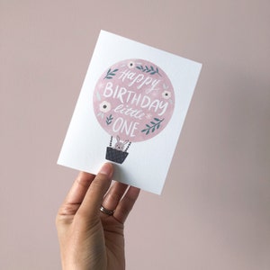 carte de voeux de premier anniversaire en montgolfière | Joyeux anniversaire tout-petit | Carte de voeux - BIR006P (rose), BIR006B (bleu) image 4