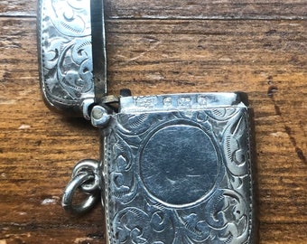 Hallmarked Silver Vesta Case Birmingham 1901 Small Floral pattern