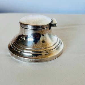 Hallmarked Silver Capstan Inkwell Birmingham c1922