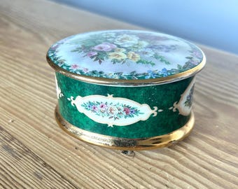 Lena Liu "Remembrance" Floral Cameos Music Box - Plays "Memory"
