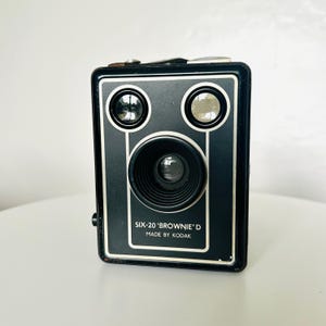 Vintage Kodak Box Camera Six20 Brownie D Manchester History Decor c1940s