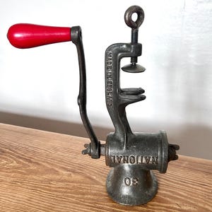 Vintage Spong & Co National No 30 Mincer Meat Grinder Red Wood Handle England