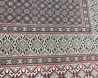 Handbedrucktes Ajrakh-Baumwollbettlaken – Florales Boho-Kantha-Bettlaken