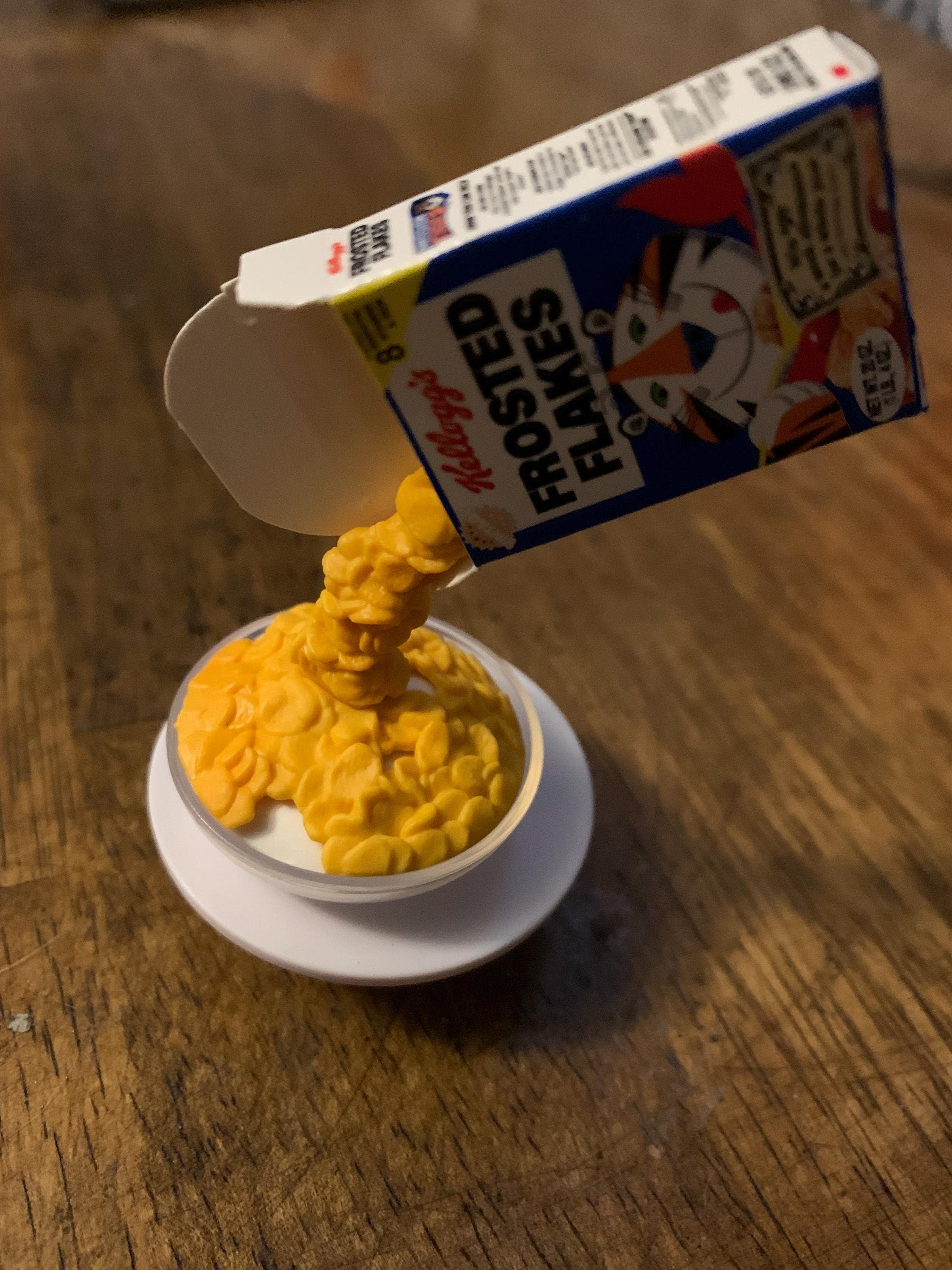 Mini Brands *LEGENDARY* Frozen Moments RETRO Edition Kellogg