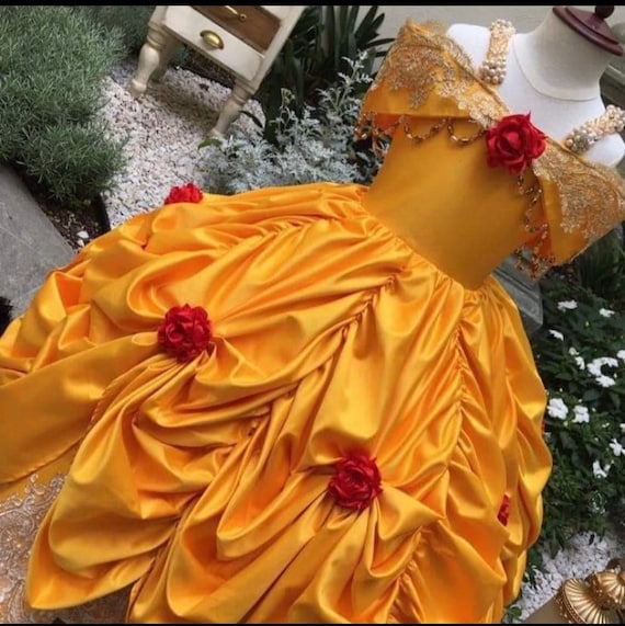 Robe de princesse de luxe/ Robe Belle/ La Belle et la Bête/ Bella /Costume  d’Halloween/ Robe d’anniversaire