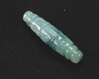 Colgante de jadeíta natural de Birmania, color verde azulado, con cuentas de la suerte DZI del Tíbet