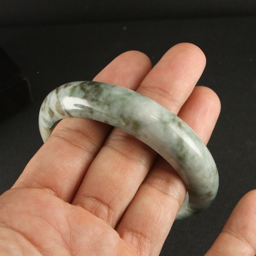 Set of Bangle & Pendant shops Matching Green Jadeite Jade Certified 59mm Bracelet