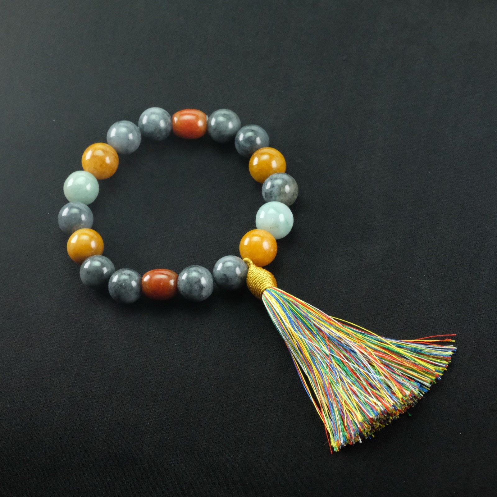 ボヘミアンスタイルの本物のマルチカラービルマ翡翠ビーズブレスレット