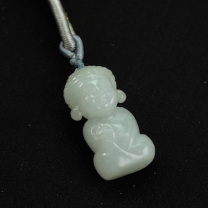Kleiner Buddha-Statuen-handgemachter natürlicher Jadeit-Jade-Anhänger