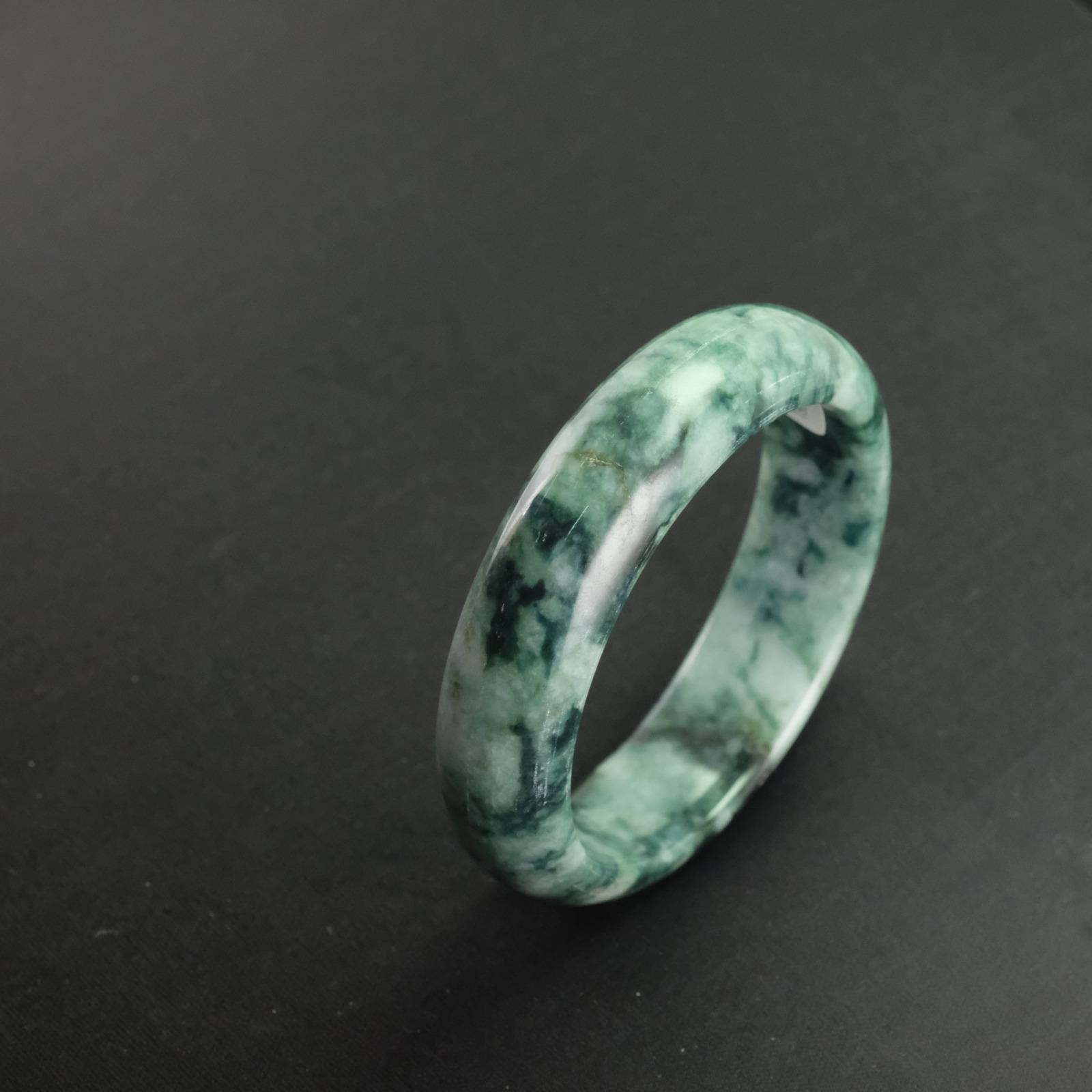 SASERED サセレッド] 女性用グリーン翡翠バングルブレスレット、天然石