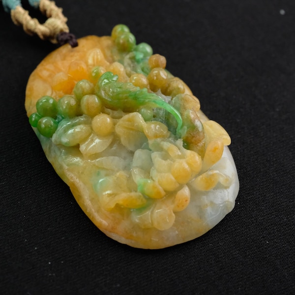 Certified Top 3 Color Bird Flower Handmade Natural Jadeite Jade Pendant