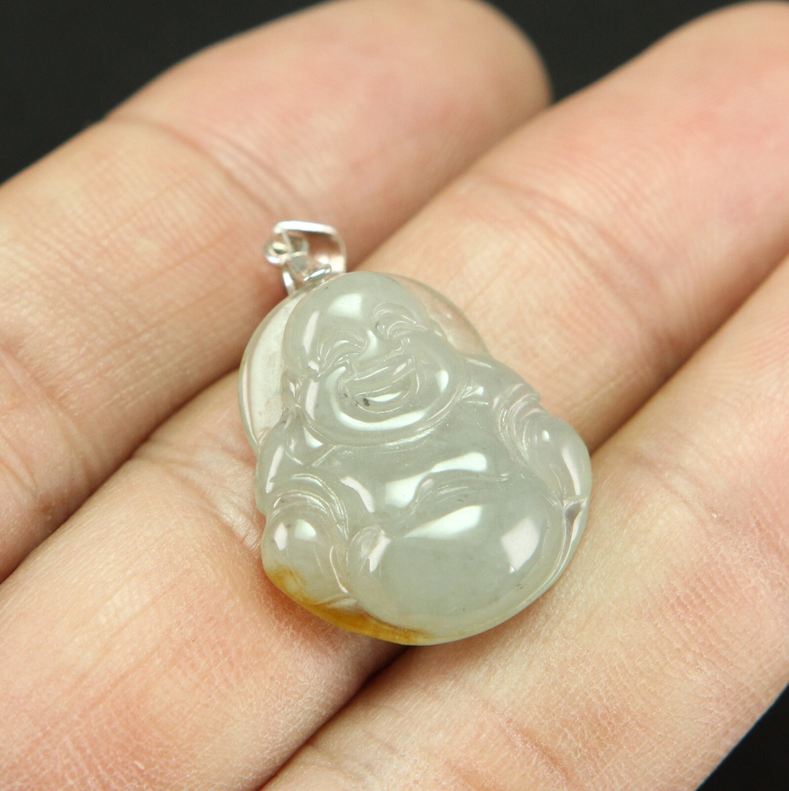 トップアイシーグリーンハッピーブッダビルマ天然ジェダイト翡翠