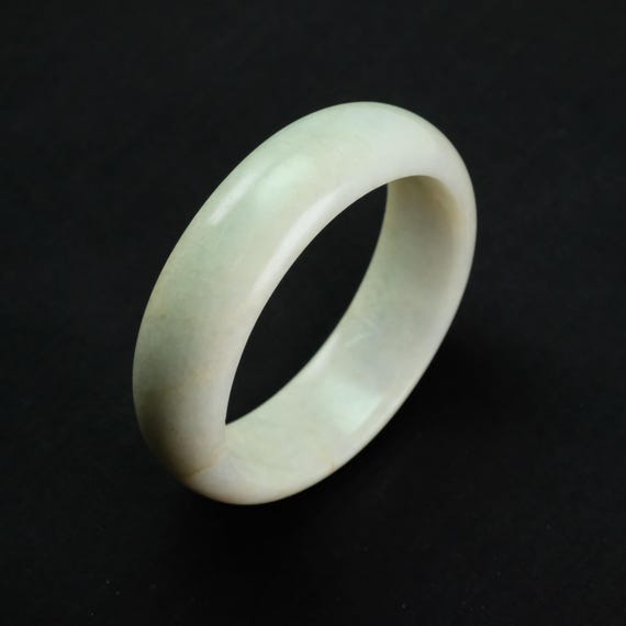 翡翠 バングル 淡緑色　54mm 54 mm 黄緑色認定本物ビルマ翡翠バングルブレスレット - Etsy 日本
