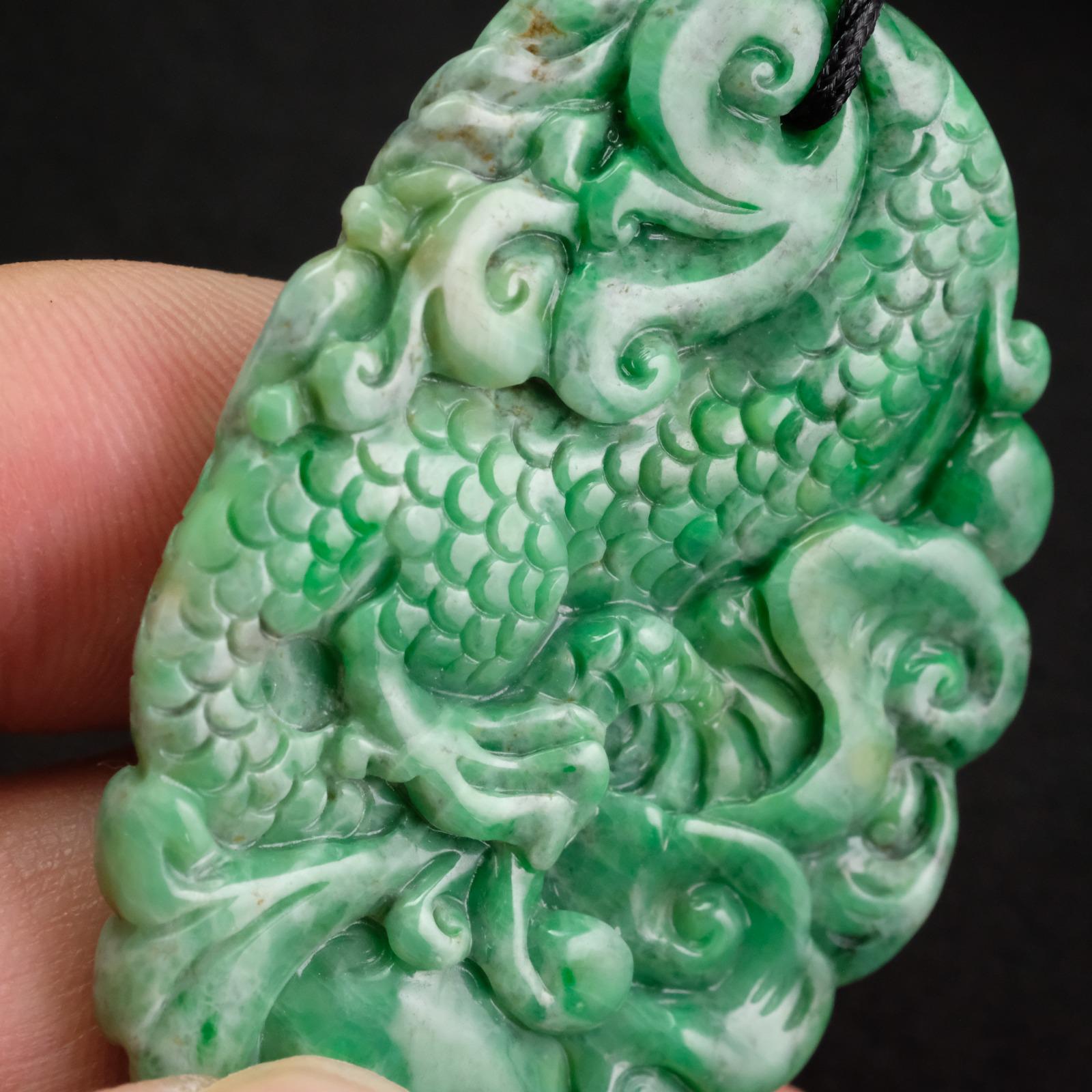 edelsteen hanger gezondheidshanger uit jade edelsteen, groene jade