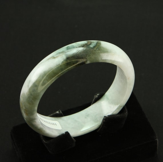 Certified 59mm Jadeite Jade Imperial Green Spot Bangle Bracelet