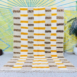 Modern checkered rug, yellow checker rug, moroccan wool rug, Berber area carpet, Geometric Carpet.
