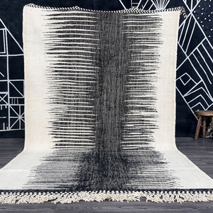 Modern Flat rug - Handmade Kilim rug - Flatweave Rug - Abstract Rug - Black and White rug - Berber Rug - Area Rug - Wool Rug - Custom Rug .