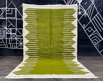 KILIM MOROCCAN RUG - Custom Green & White Rugs - Handwoven Berber - Plain Green carpet.